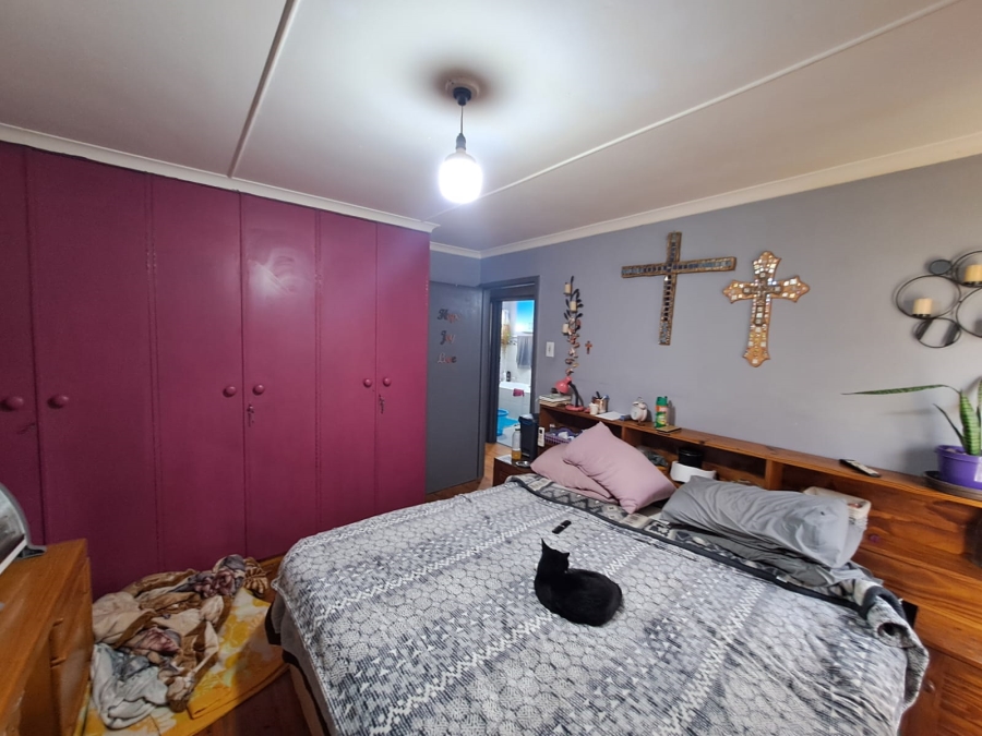 3 Bedroom Property for Sale in Paradise Beach Eastern Cape